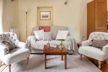 Relax and unwind at Tredis House Barn