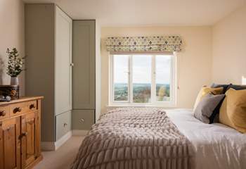 Far View has a choice of six lovely bedrooms.