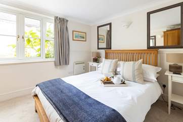 The peaceful double bedroom.