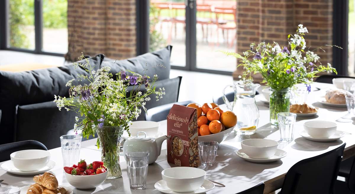 A large table where everyone can enjoy holiday meals together.