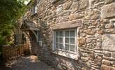 Welcome to Bythmoy, a gorgeous Cornish cottage.  - Thumbnail Image