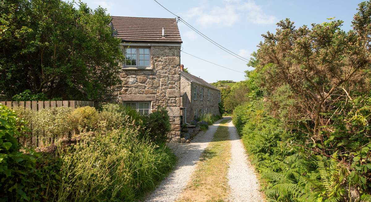 The lane leading up to the parking area.