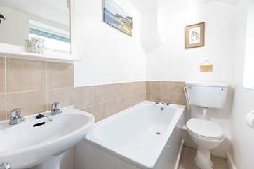 The family bathroom is on the first floor.