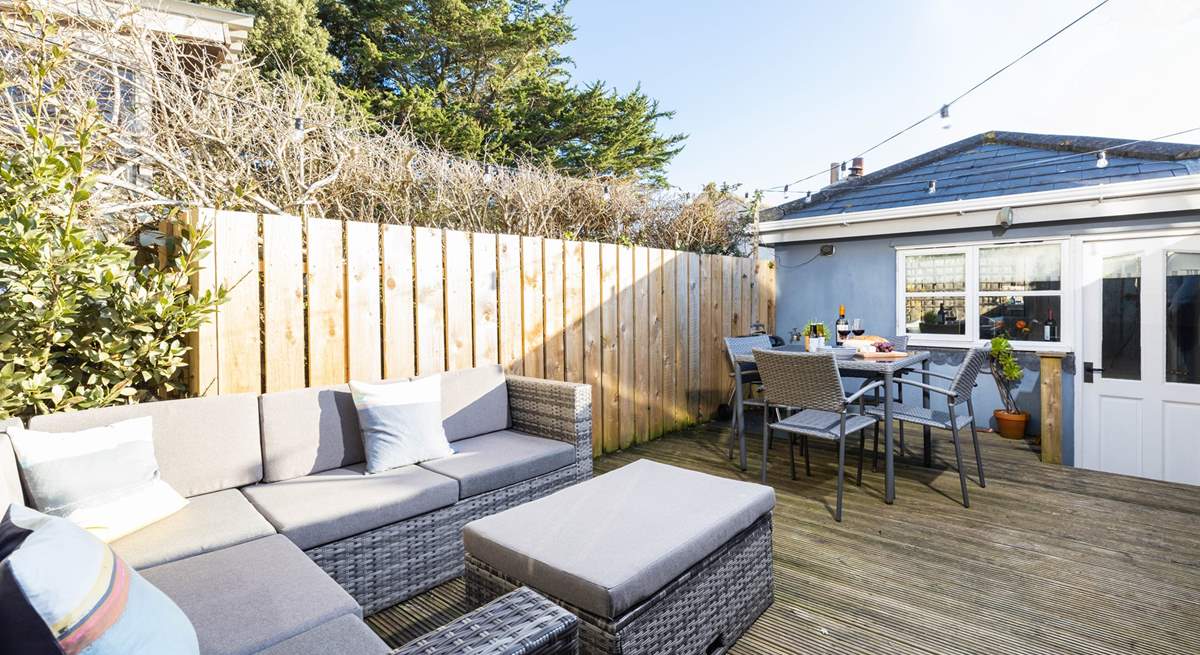 The pretty secluded rear courtyard is the perfect place for al fresco dining.