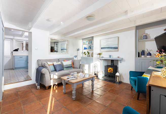 This cosy cottage is stylishly furnished to match its St Mawes seaside location.