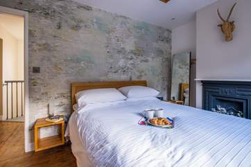 Breakfast in bed? Of course, you are on holiday!