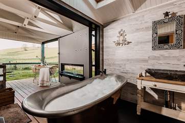 Embrace a blissful morning dip or watch the sun set whilst you soak in the bubbles.