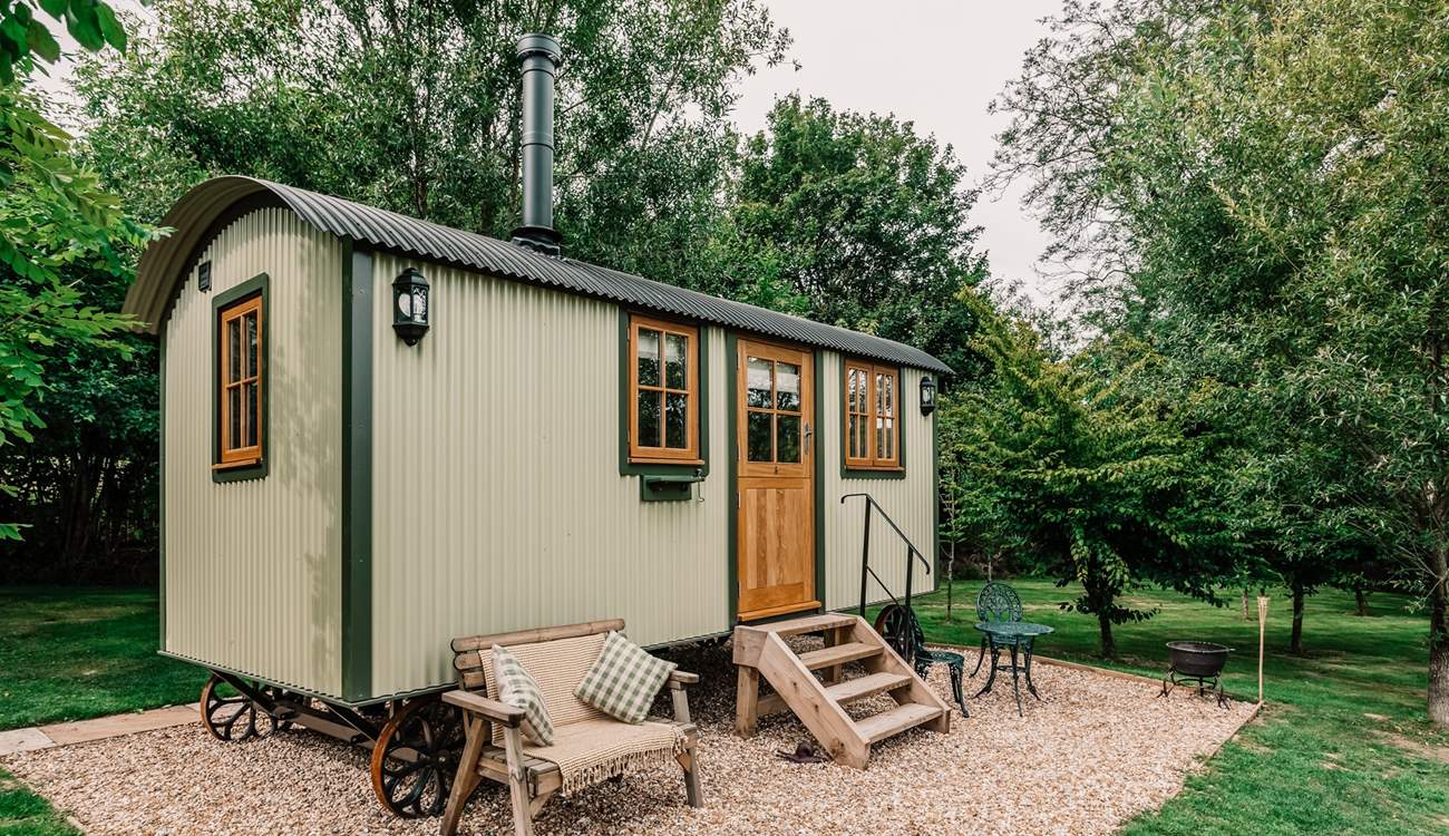 Picture-perfect Jessie, nestled amongst cherry trees in the east Sussex countryside. 