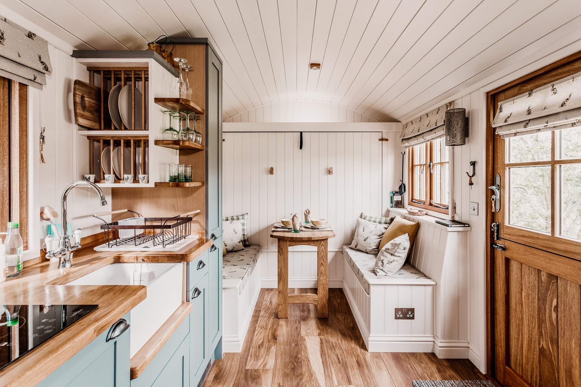 Countryside charm fills this heavenly hideaway.