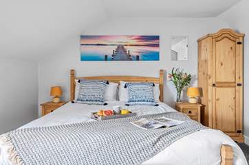 Breakfast in bed? Why not, you are on holiday!