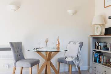 Chat about the adventures of the day around the dining-table.
