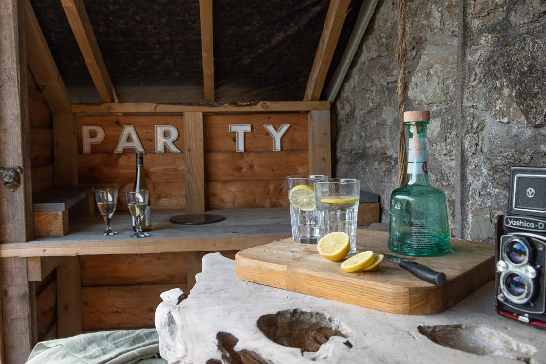 Fancy a G&T With a fabulous outdoor bar-why not!