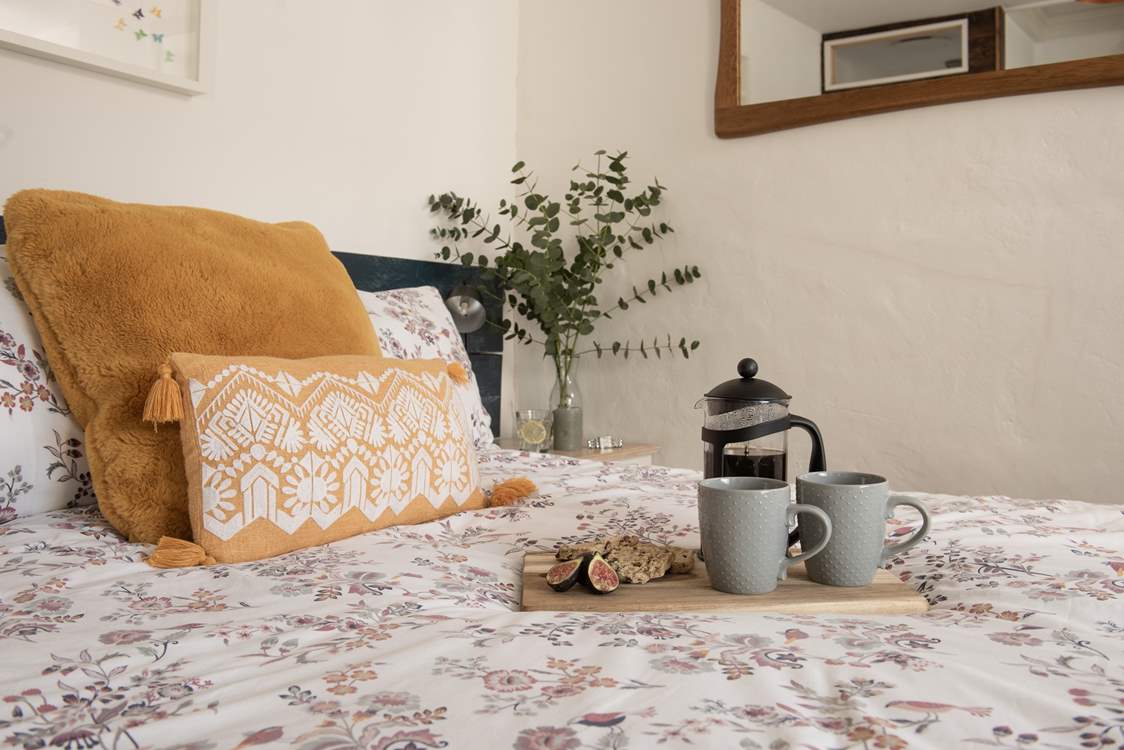 Breakfast in bed? Why not, you are on holiday!