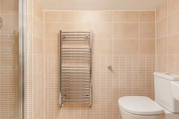 An en suite shower-room.