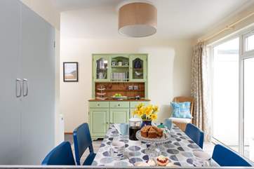 Gather everyone around the dining-table to chat about the adventures of the day.
