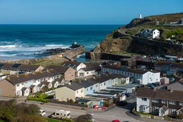 Perfectly situated in the heart of Portreath, welcome to Seaside Stories.