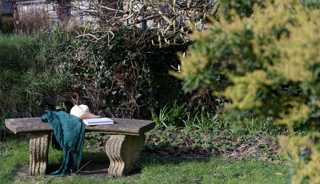 There are little reading nooks you can enjoy!