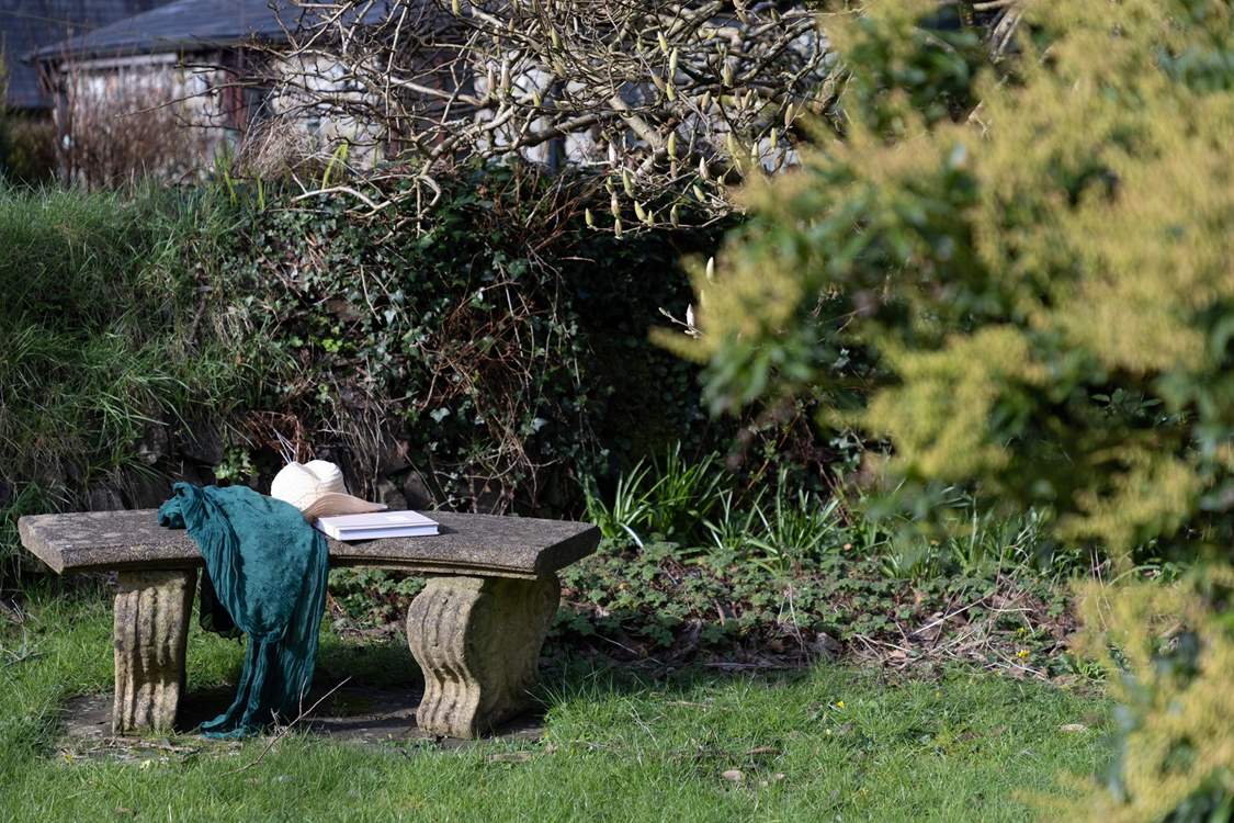 There are little reading nooks you can enjoy!