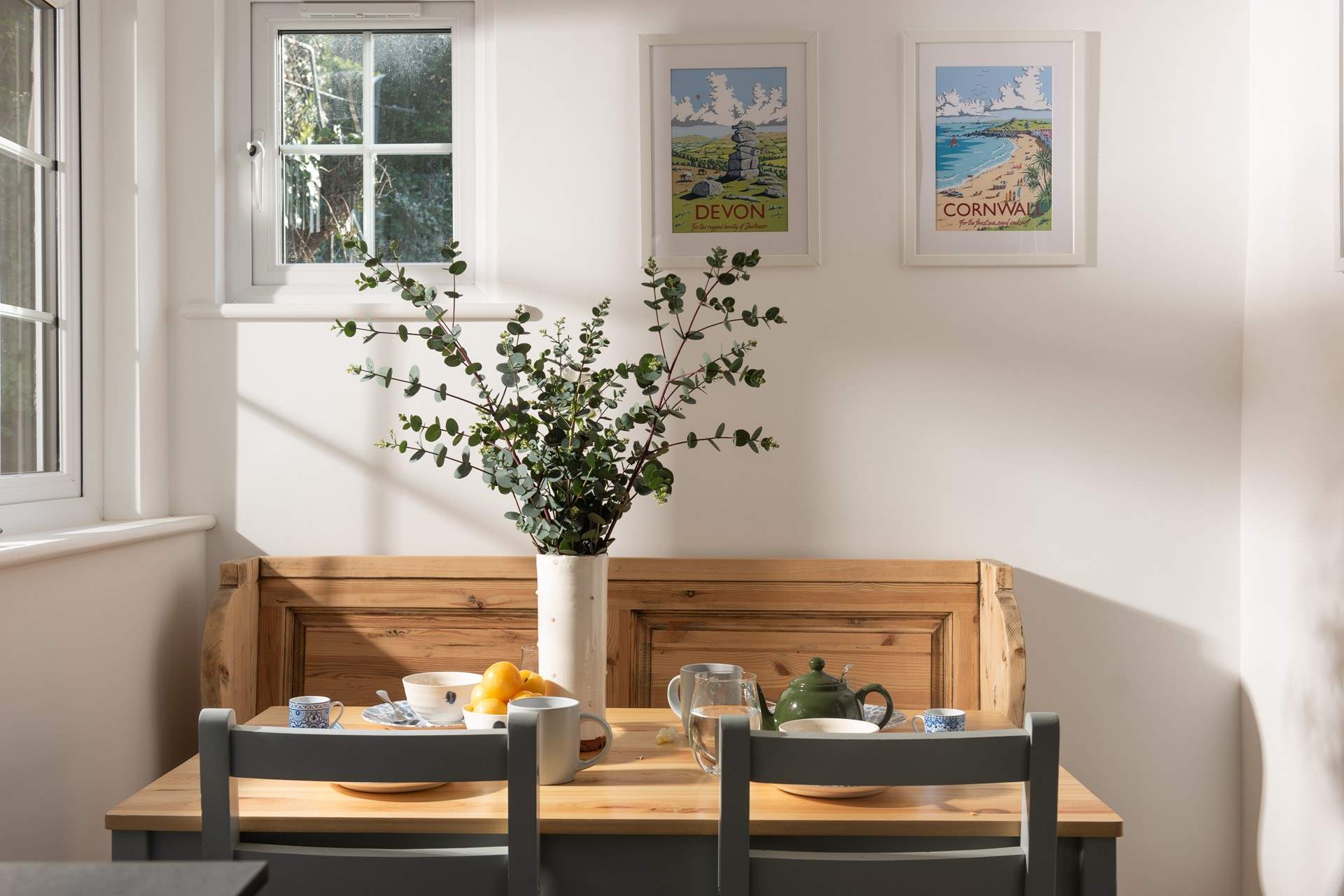 Serve up holiday delights at our coastal getaway.