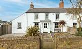 Welcome to your quintessential Cornish abode, Laburnum Cottage. - Thumbnail Image