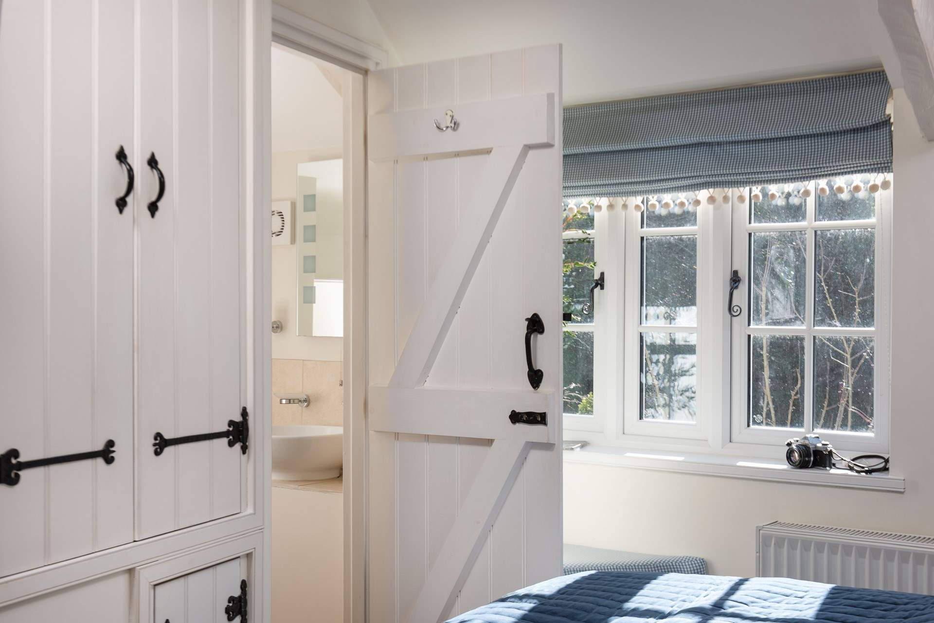 The second bedroom has its own cloakroom with a wash-basin and WC.