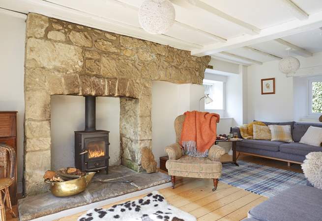 Iris Cottage, holiday cottages 3.4 miles W of Ventnor