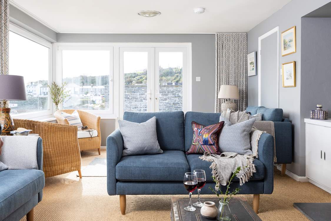 Gorgeous blue and grey tones match the seaside theme.