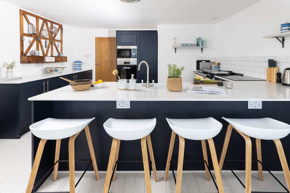 Super stylish and with everything you will need to cook a holiday meal.