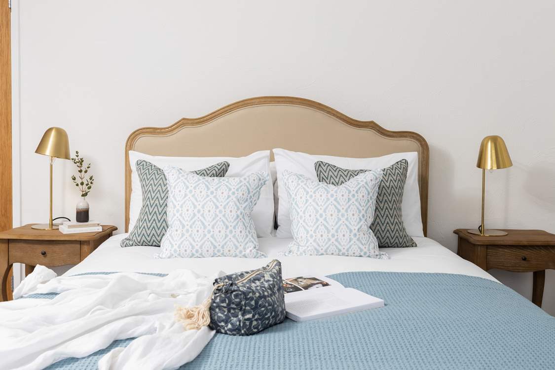 Gorgeous linens ensure a great night's sleep.
