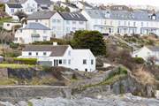 Varcoe is perfectly positioned in the pretty village of Portscatho.