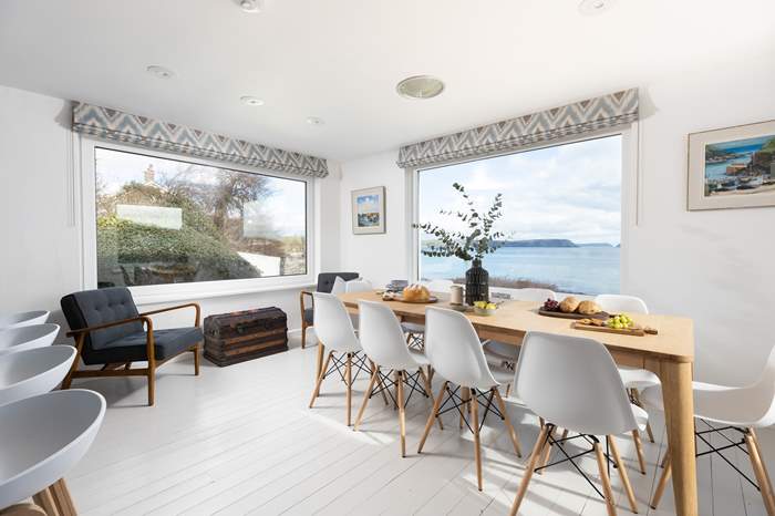 Varcoe is a 5 bedroom cottage with sea views in Portscatho, South Cornwall.