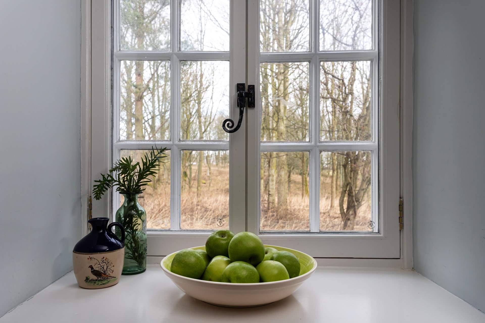 Enjoy the view while you eat.