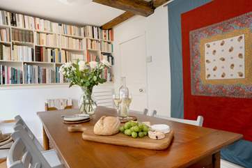 Wine and dine in rustic style.