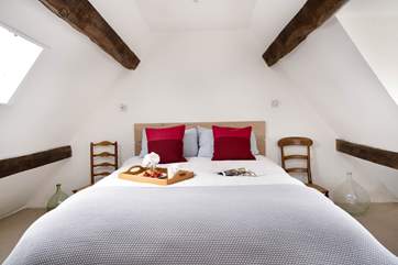 A very cosy setting for breakfast in bed.