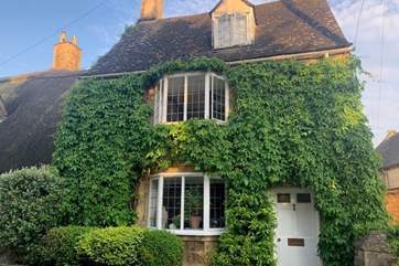 The beginning of a relaxing and cosy break, welcome to Box Tree Cottage.