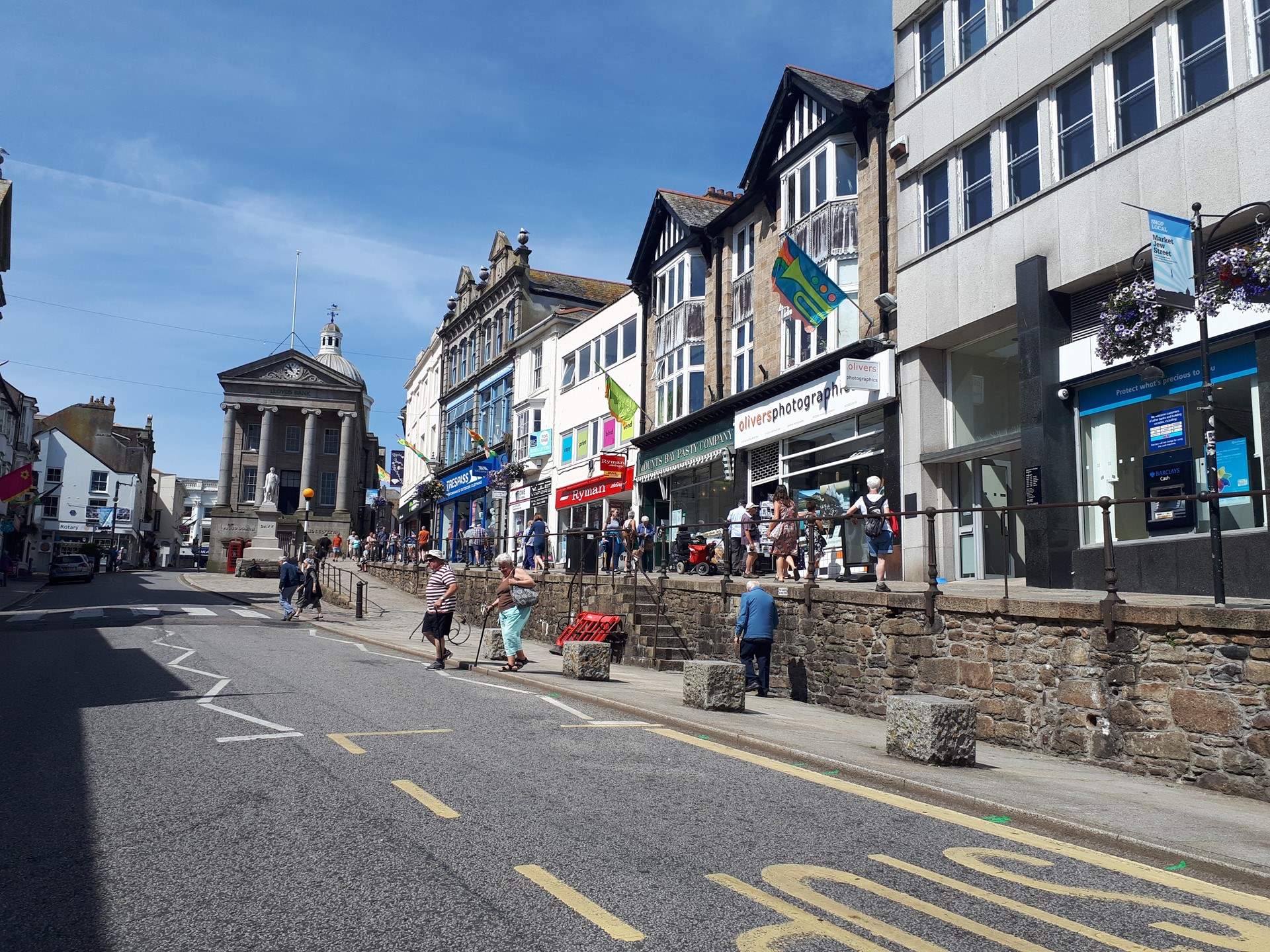 Penzance is only a six minute car journey away.