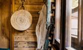 And the warm wooden tones flow effortlessly throughout. - Thumbnail Image