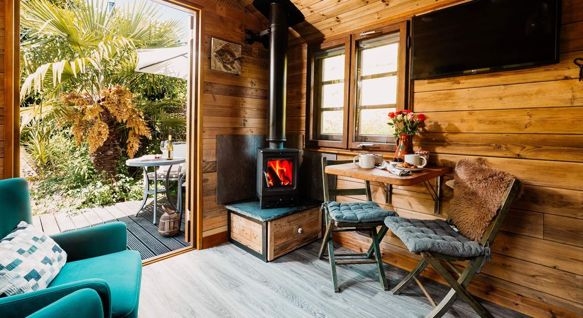 Hidden in a subtropical paradise, this tranquil escape is idyllic for two.