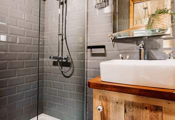 Ideal for freshening up after a day exploring the Cornish countryside.