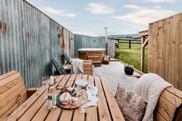 Relax and unwind at this heavenly retreat.