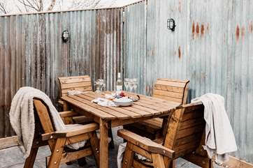 Then enjoy dining al fresco.