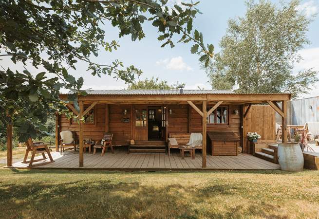 A perfect little hideaway in Devon... Welcome to Rancher's Hut.