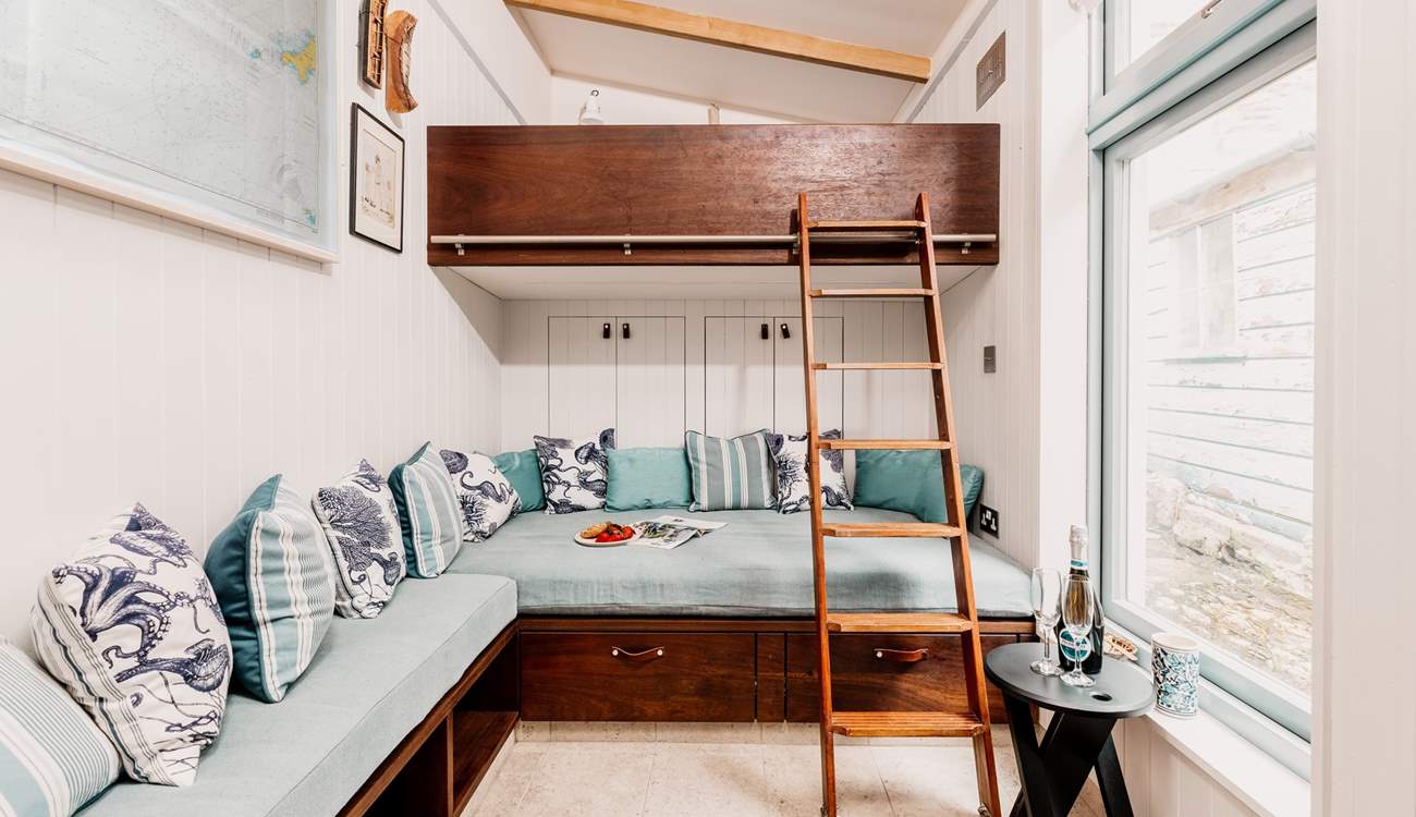 Welcome to The Pilchard Shed, our tranquil haven in the heart of St Mawes. 
