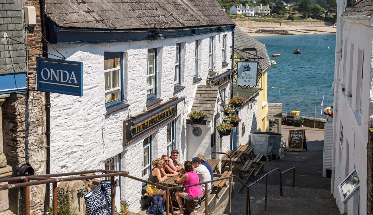 There are so many wonderful eateries in St Mawes. 