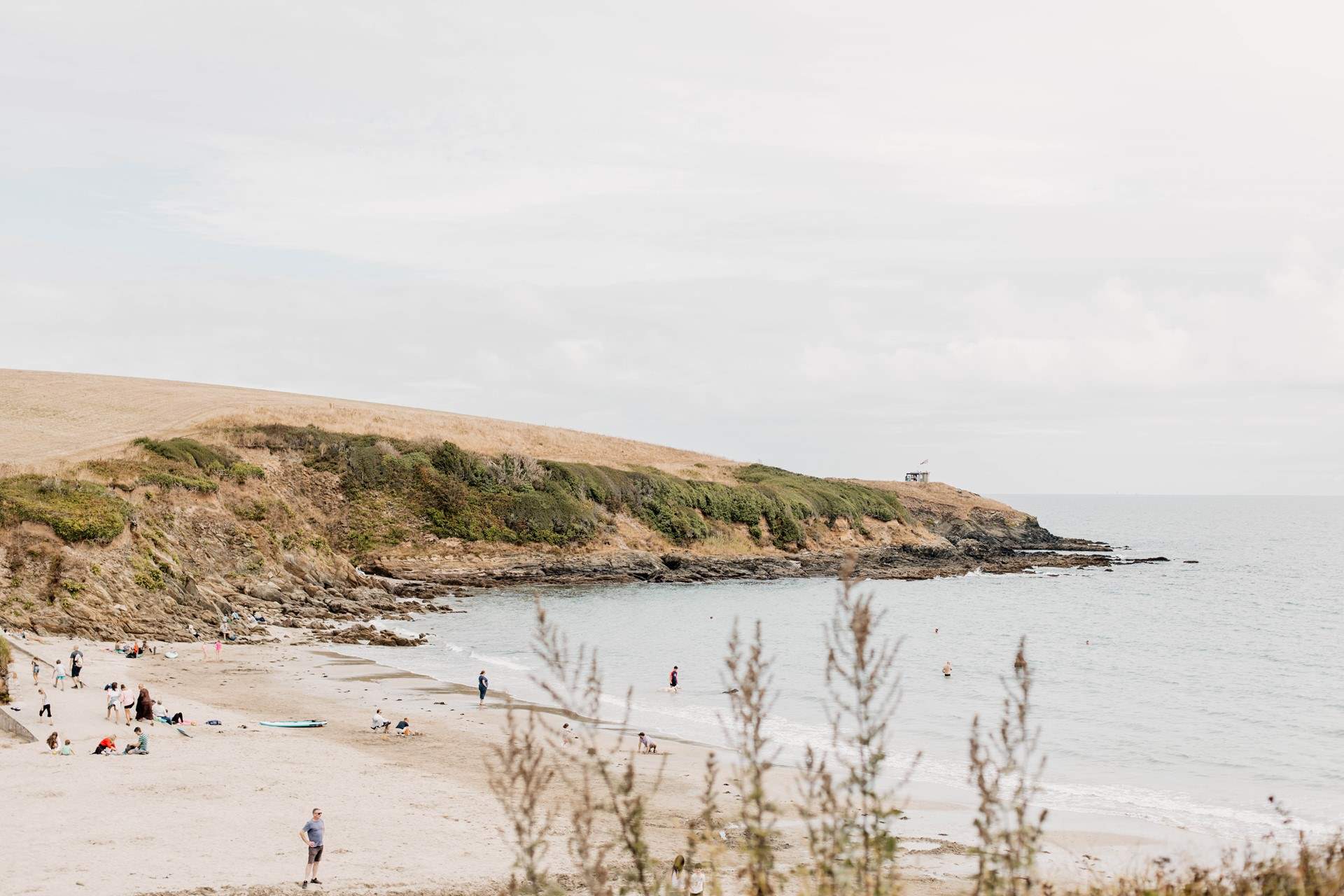 And the stunning sandy shores of Porthcurnick aren't far! 