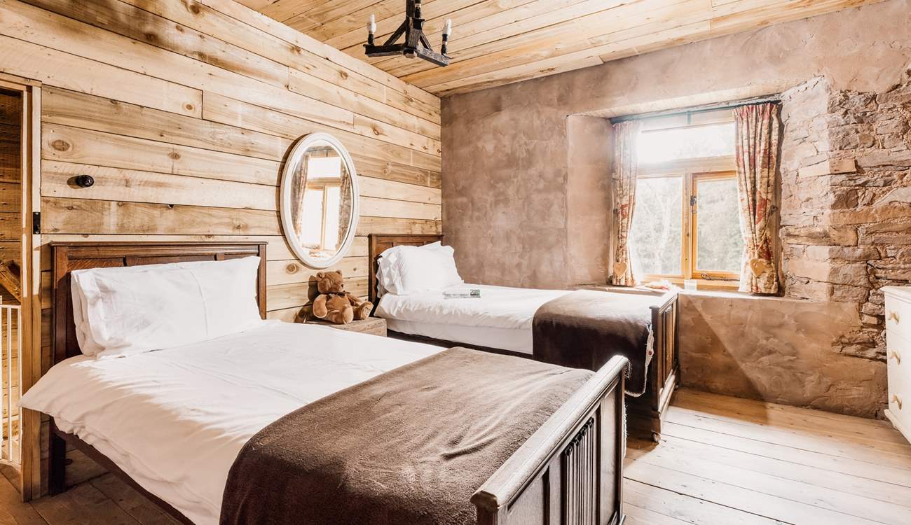 The second bedroom is a twin, perfect for children or friends if you are on a group getaway. 