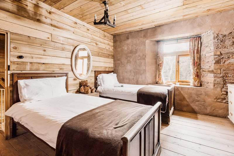 The second bedroom is a twin, perfect for children or friends if you are on a group getaway. 
