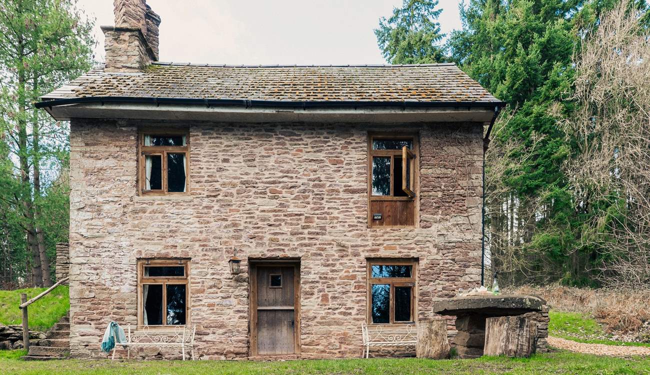 She truly is the quirkiest retreat for adventure seekers. 