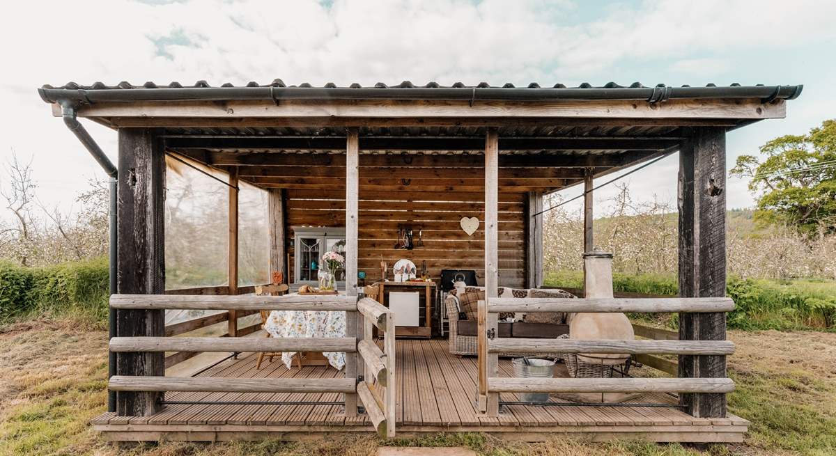 Cook and dine al fresco in the 'field kitchen'.