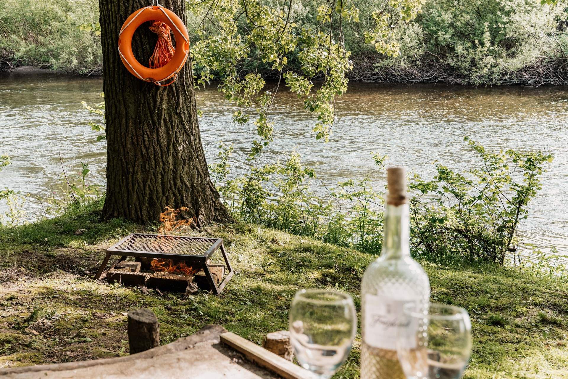 A balmy summer's eve never looked so good...